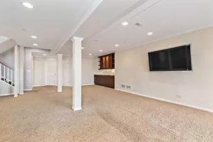 237 Sandy Point Ln, Lake Zurich, IL 60047 - Photo 33