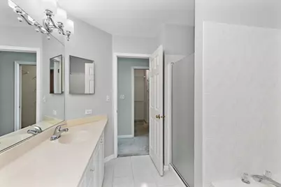 237 Sandy Point Lane, Lake Zurich, IL 60047 - Photo 27