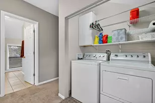 162 Park St, Hampshire, IL 60140 - Photo 17