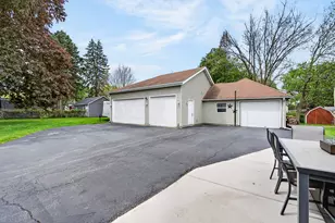 162 Park St, Hampshire, IL 60140 - Photo 29