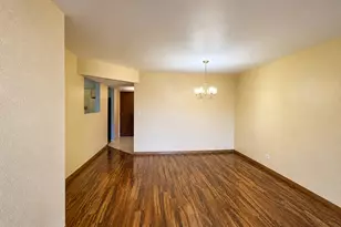 9395 Landings Ln, Des Plaines, IL 60016 - Photo 7