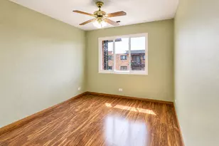 9395 Landings Ln, Des Plaines, IL 60016 - Photo 15