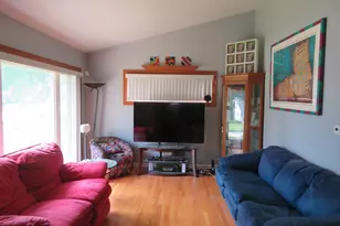 310 W Taylor Rd, Lombard, IL 60148 - Photo 3