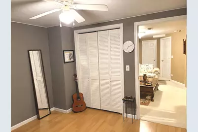 987 Golf Course Road #4, Crystal Lake, IL 60014 - Photo 13