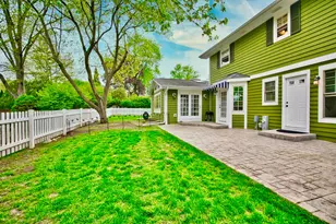 2S510 Seneca Dr, Wheaton, IL 60189 - Photo 63