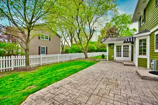2S510 Seneca Dr, Wheaton, IL 60189 - Photo 59