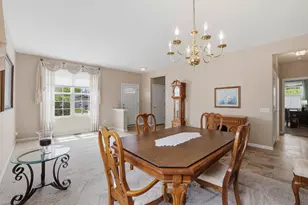 13284 W Essex Ln, Huntley, IL 60142 - Photo 5