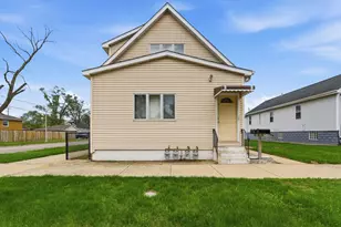 13401 S Ave L, Chicago, IL 60633 - Photo 1