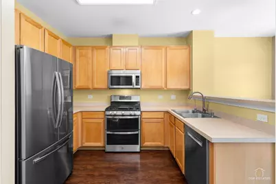 2264 Daybreak Drive #2264, Lake in the Hills, IL 60156 - Photo 9