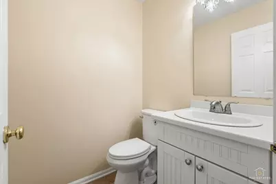 7 Eagle Court, Streamwood, IL 60107 - Photo 15