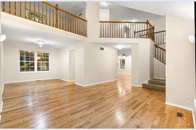 7 Eagle Court, Streamwood, IL 60107 - Photo 5
