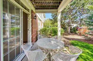 7404 Lincoln Ave, Skokie, IL 60076 - Photo 31