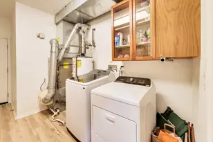 7404 Lincoln Ave, Skokie, IL 60076 - Photo 29