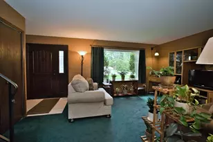 5405 Burwood Rd, Oakwood Hills, IL 60013 - Photo 13