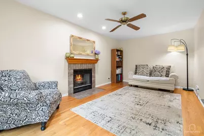 705 Gregor Lane, Wheeling, IL 60090 - Photo 9