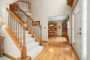 312 Greenview Dr, Crystal Lake, IL 60014 - Photo 3