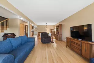 3810 Emerson Dr, Schiller Park, IL 60176 - Photo 5
