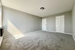 9725 S Karlov Ave, Oak Lawn, IL 60453 - Photo 9