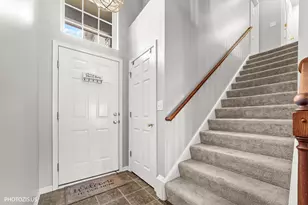 908 Elizabeth Dr, Streamwood, IL 60107 - Photo 19