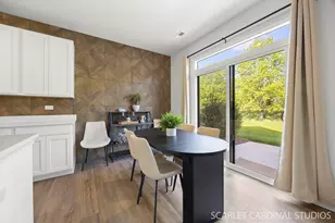 8490 Cornelia Ln, Woodridge, IL 60517 - Photo 9