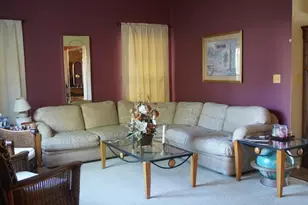 1310 York Dr, Carpentersville, IL 60110 - Photo 13