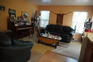 1310 York Dr, Carpentersville, IL 60110 - Photo 21