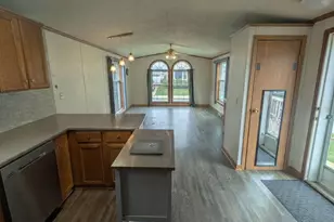 3427 W 117th St, Merrionette Park, IL 60803 - Photo 5