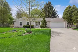 3287 Medford Ct, Island Lake, IL 60042 - Photo 1