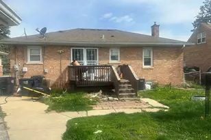 725 E 154th St, South Holland, IL 60473 - Photo 9