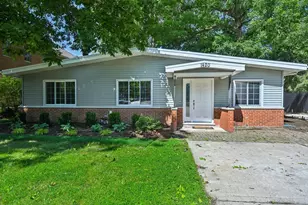 1420 Magnolia St, Glenview, IL 60025 - Photo 1