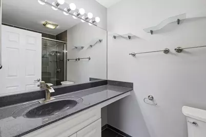 1911 Grove Avenue, Schaumburg, IL 60193 - Photo 15