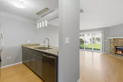 1911 Grove Avenue, Schaumburg, IL 60193 - Photo 9