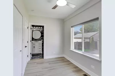 1912 S 4th Avenue, Maywood, IL 60153 - Photo 11