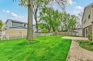 943 N Crestview Dr, Palatine, IL 60067 - Photo 27