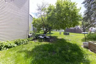 3S407 Chestnut Ct, Warrenville, IL 60555 - Photo 29