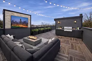 2457 W Byron St, Chicago, IL 60618 - Photo 7