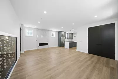 2457 W Byron Street, Chicago, IL 60618 - Photo 29