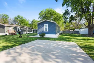 7 Pulaski St, Mahomet, IL 61853 - Photo 3