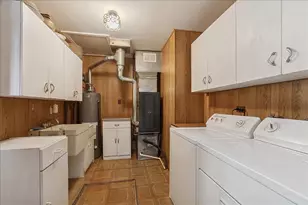 11024 Oxford Ave, Chicago Ridge, IL 60415 - Photo 13