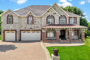 249 Monterey Dr, New Lenox, IL 60451 - Photo 1