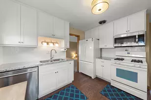 9966 Montrose Ave, Schiller Park, IL 60176 - Photo 9