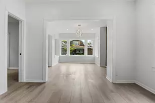 7948 S Colfax Ave, Chicago, IL 60649 - Photo 7