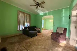 314 S Quincy St, Clifton, IL 61727 - Photo 3