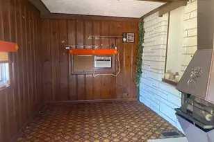 337 Creve Coeur St, Lasalle, IL 61301 - Photo 7