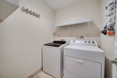 15 Wildwood Road, Elk Grove Village, IL 60007 - Photo 17