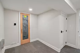 9019 W Sierra Ln, Palos Hills, IL 60465 - Photo 41