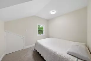 2 Elizabeth St, Calumet City, IL 60409 - Photo 15