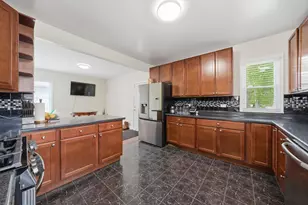2 Elizabeth St, Calumet City, IL 60409 - Photo 7
