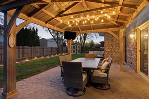 534 Summit Dr, Schaumburg, IL 60193 - Photo 5