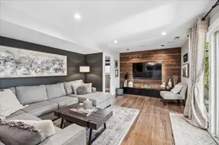 534 Summit Dr, Schaumburg, IL 60193 - Photo 15